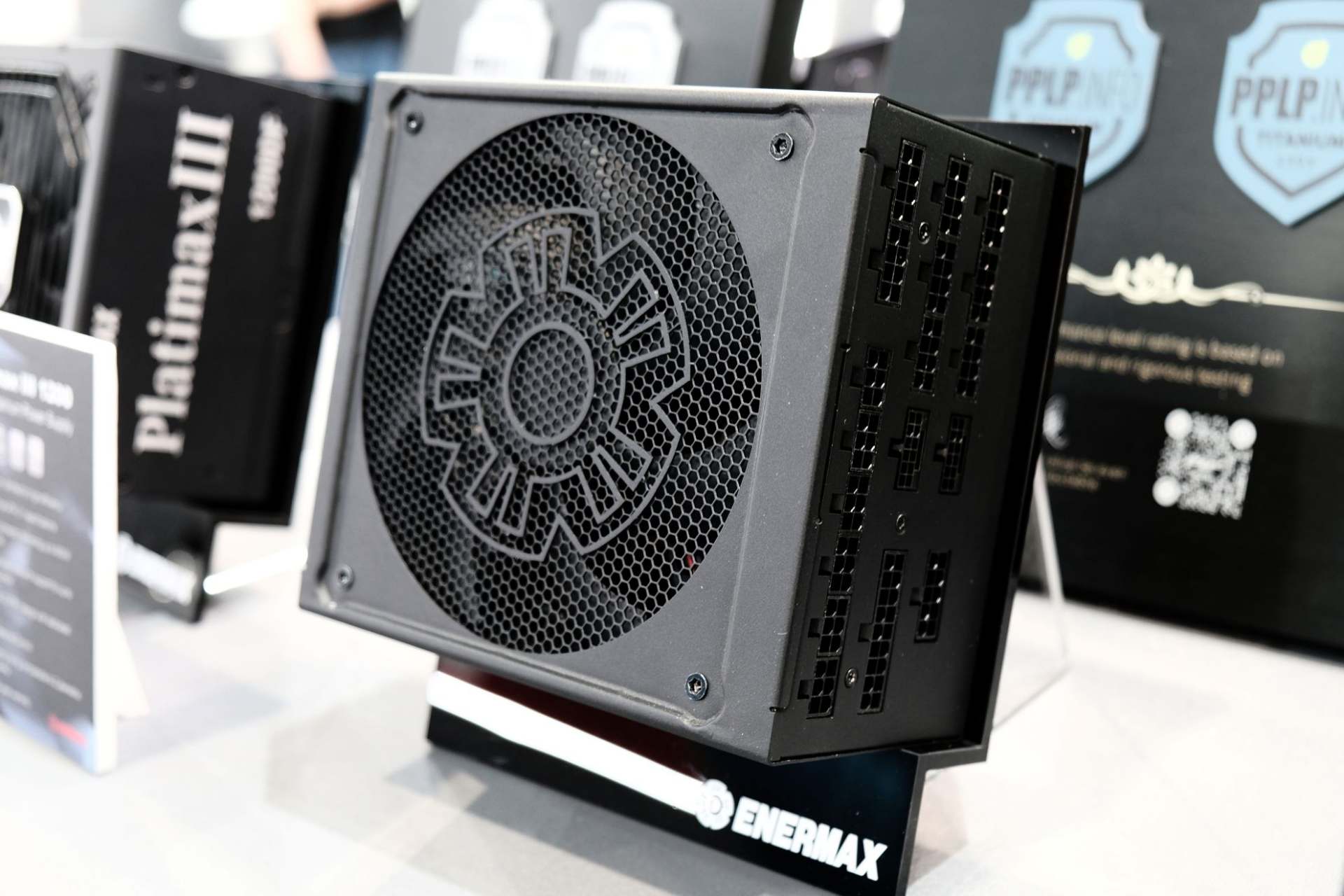 ENERMAX MaxTytan II 1650W